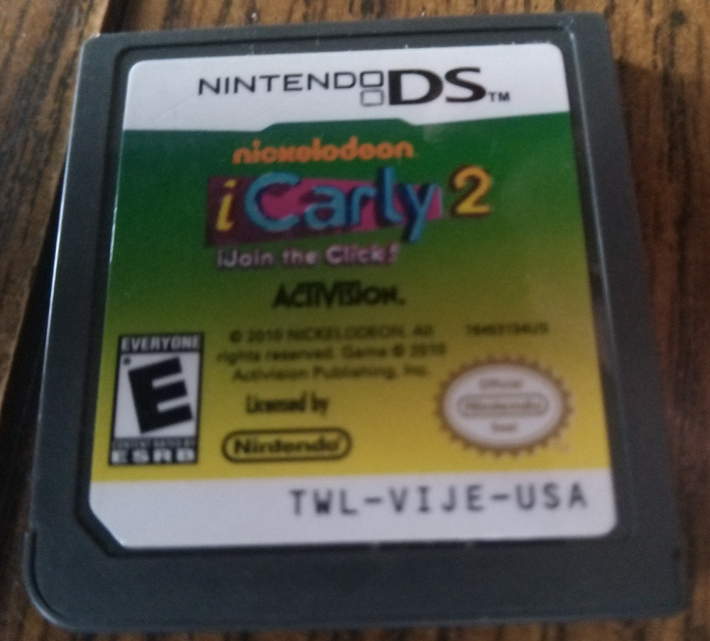 iCarly 2: iJoin the Click (Nintendo DS, 2010) Game Only